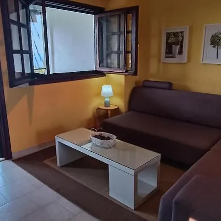 Apartment Garden House With A Sea View Nea Fokea